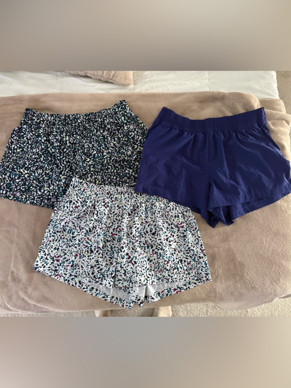 Athleta Women's Athletic Shorts - Blue and Multi-Prints - Picture 2 of 3